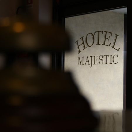 Hotel Majestic San Giuliano Milanese Exterior photo